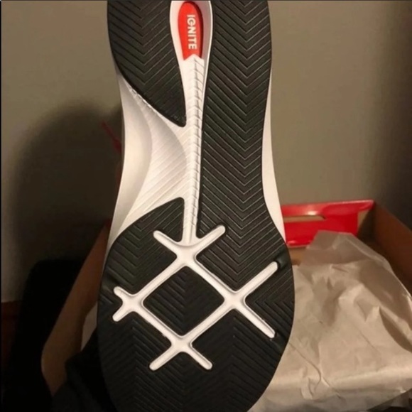 Puma Phenom Jr - Picture 4 of 5